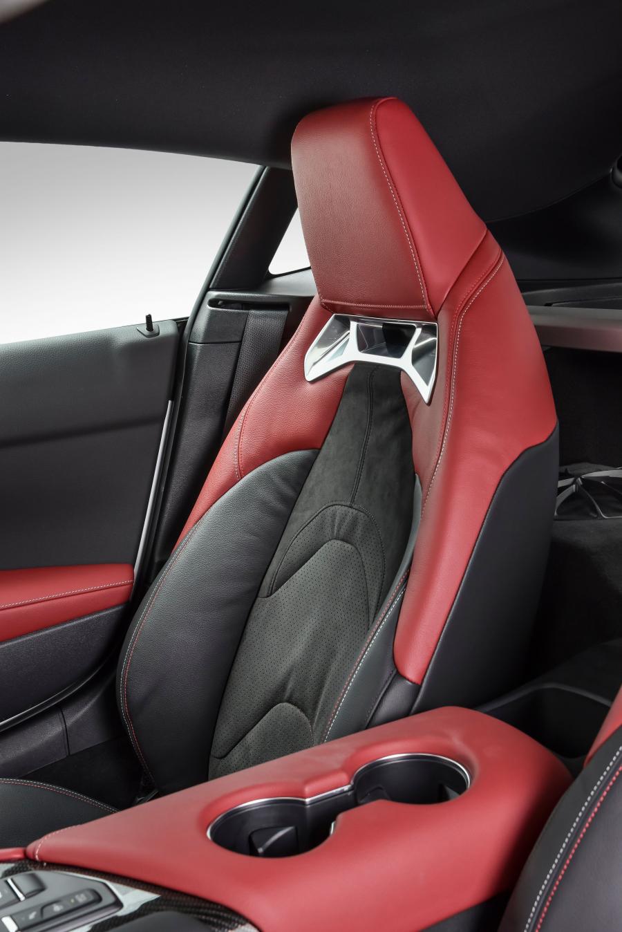 Интерьер Toyota GR Supra (A90) 2019 года  (ZA) (фото 20 из 40)